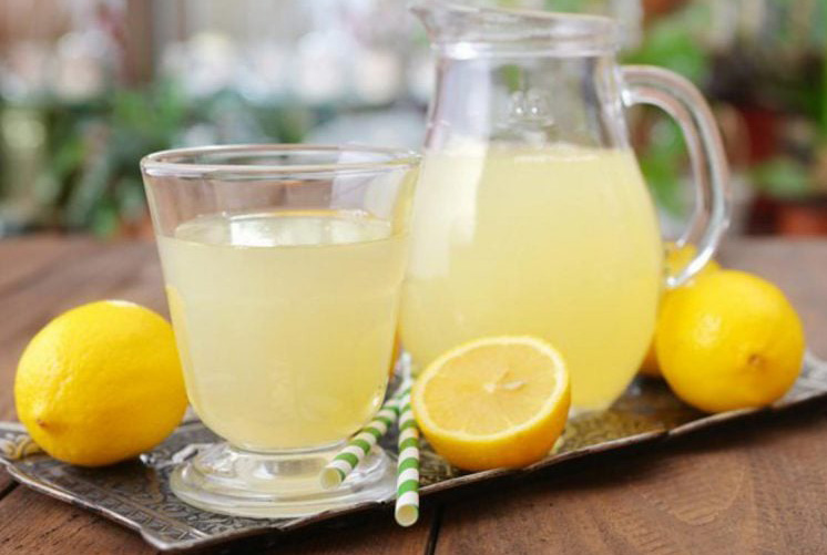 شربت آب لیمو