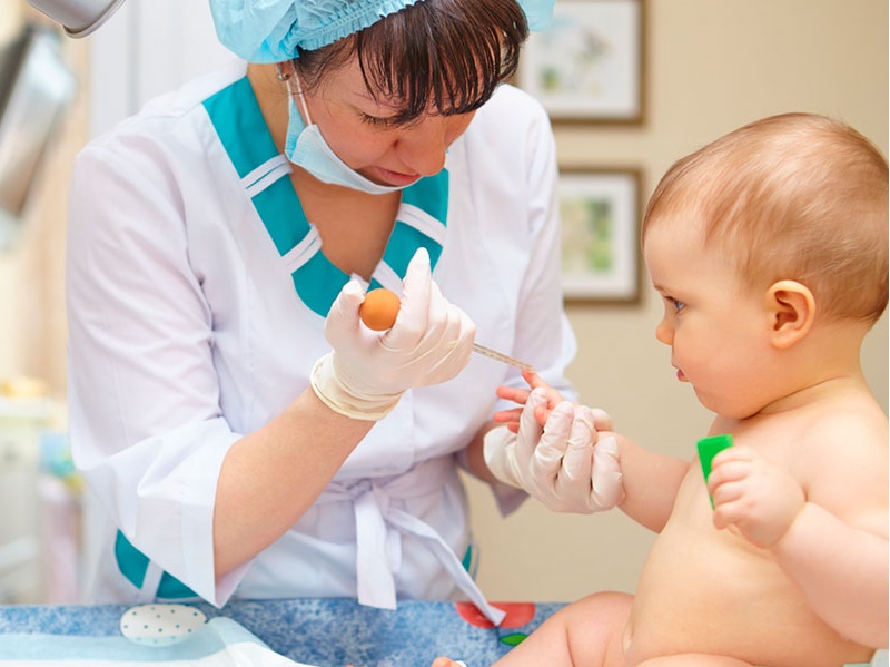 آزمایش خون در کودکان